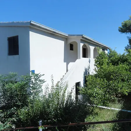 Seaside Family Friendly House With A Swimming Pool Okrug Donji, Ciovo - 14348 Tatil Evi *